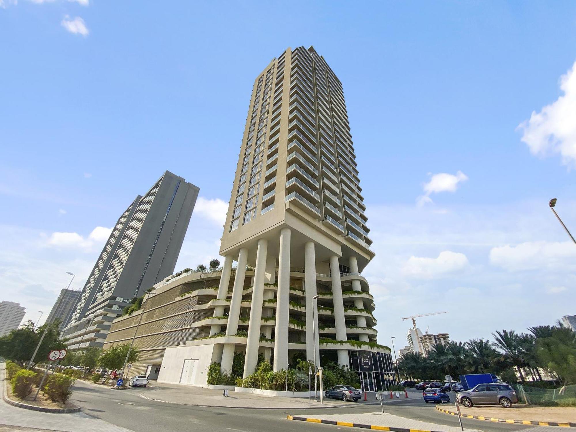 Vayk - Luminous 4-bedroom Penthouse With A Generous Terrace *