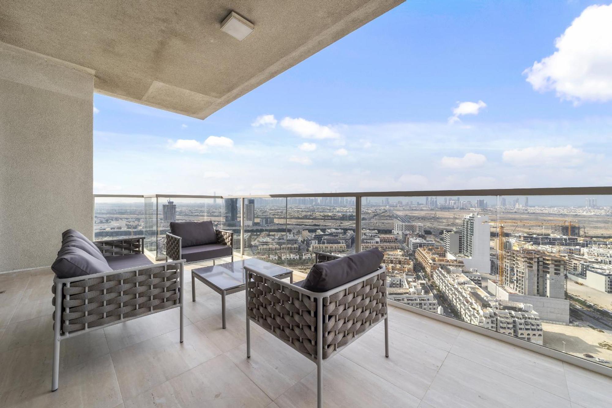 Apartment Vayk - Luminous 4-bedroom Penthouse With A Generous Terrace Dubai